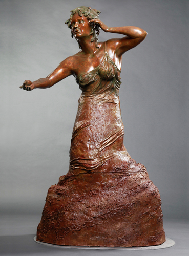 Realistic lifelike traditional Bronze sculpture of Medusa